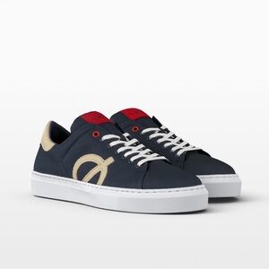 Loci Footwear - Size 9 - Origin x Marine Blue Foundation